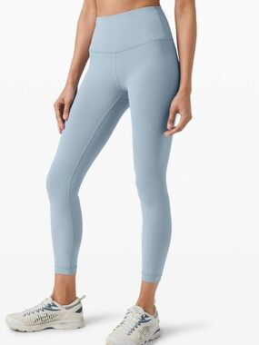 Lululemon Wunder Train High Rise Tight Size 8